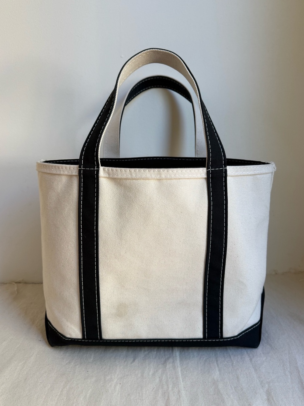 Canvas Tote Bag with Black Trim - Women's Everyday Carry